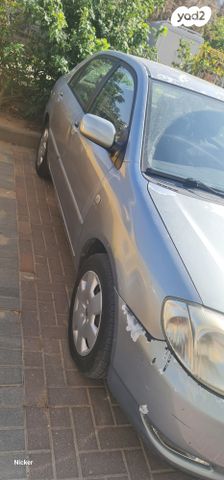 טויוטה קורולה