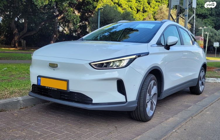 מודעת רכב ג׳ילי Geometry C