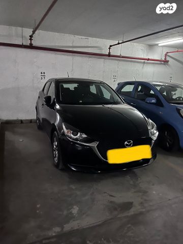 מודעת רכב מאזדה 2