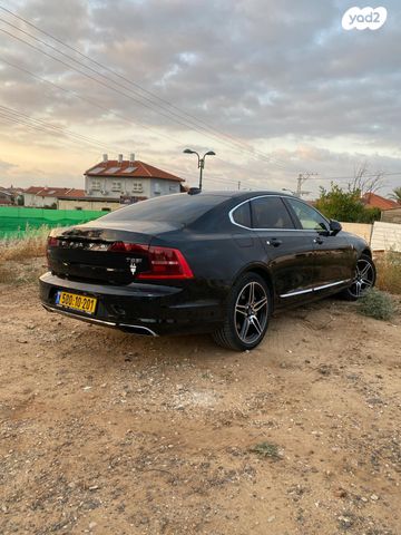 וולוו S90