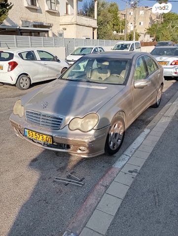 מרצדס-בנץ C-class