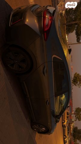 יונדאי איוניק