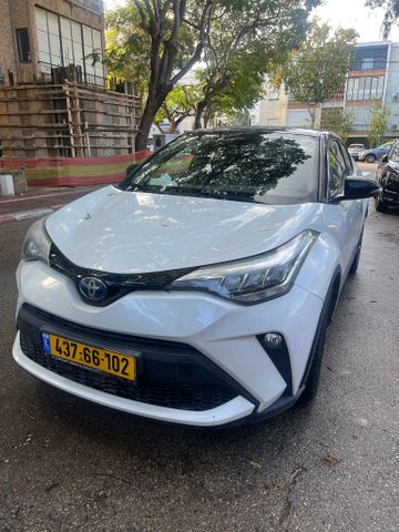 מודעת רכב טויוטה C-HR