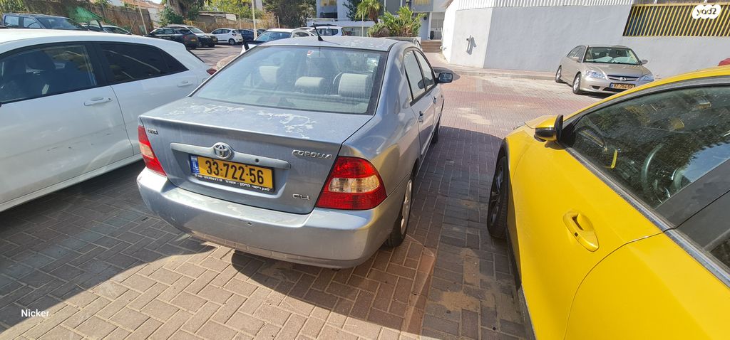 טויוטה קורולה