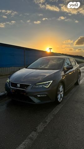 מודעת רכב סיאט לאון