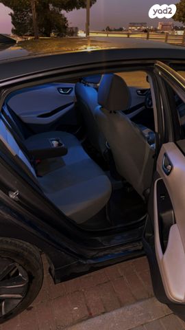 יונדאי איוניק