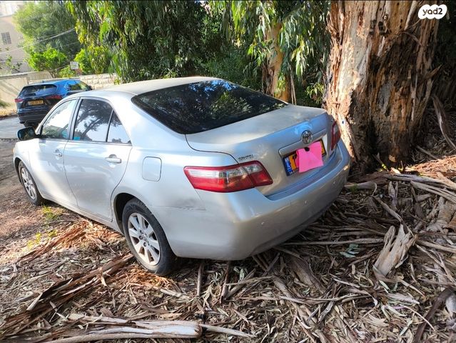 טויוטה קאמרי