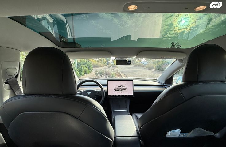 טסלה מודל 3