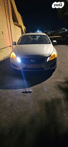 וולוו S60