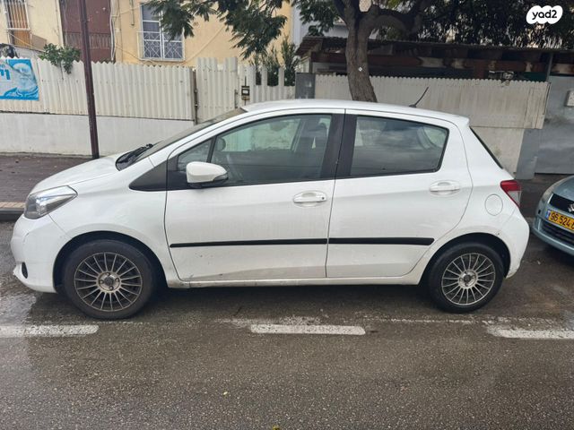 מודעת רכב טויוטה יאריס