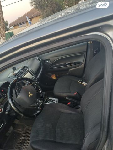 מודעת רכב מיצובישי אטראז'