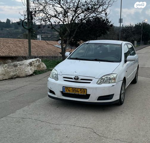 טויוטה קורולה