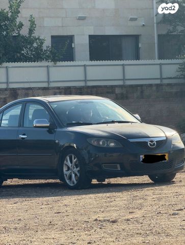 מודעת רכב מאזדה 3