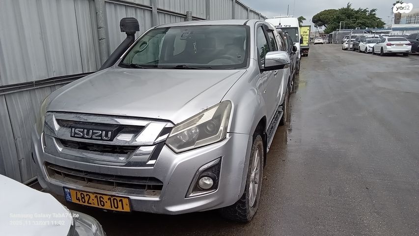 מודעת רכב איסוזו די-מקס