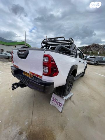 טויוטה היילקס