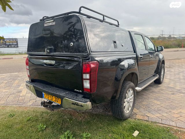 איסוזו די-מקס