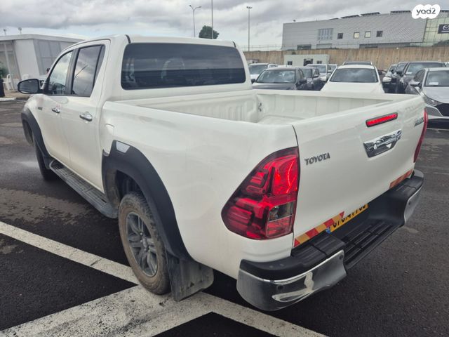 טויוטה היילקס