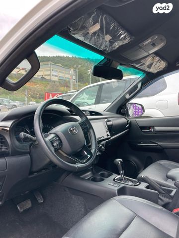 טויוטה היילקס