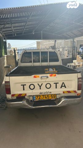 מודעת רכב טויוטה היילקס