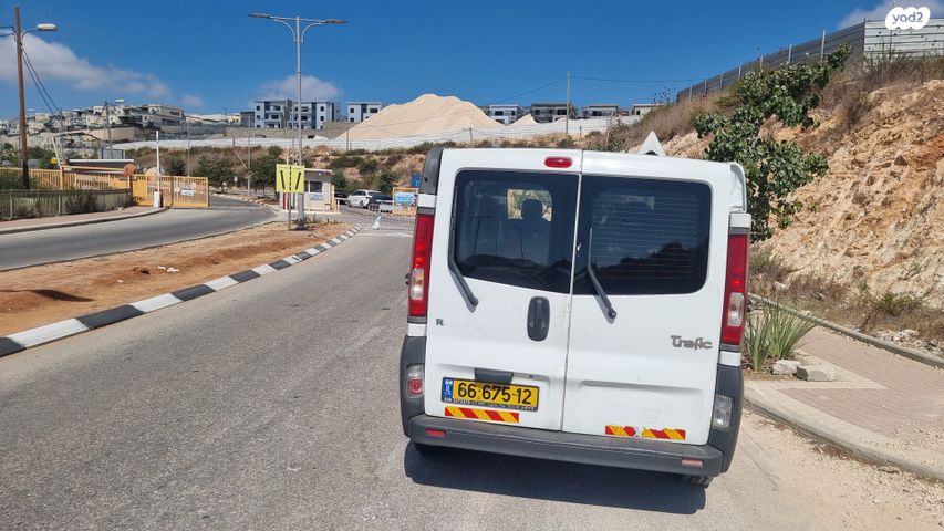 מודעת רכב רנו טראפיק