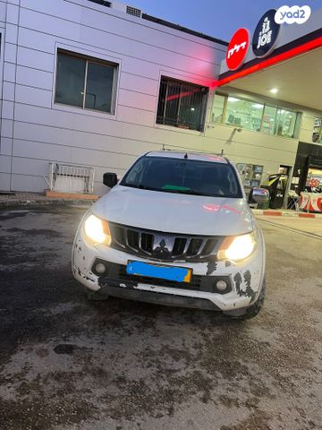 מיצובישי טרייטון / L200