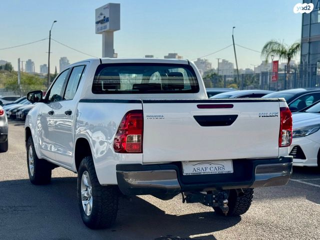 טויוטה היילקס