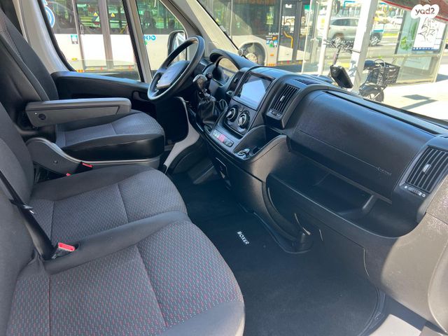 פיג'ו בוקסר