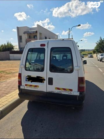 מודעת רכב סיטרואן ג'אמפי