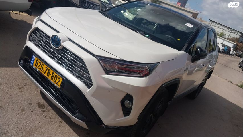 מודעת רכב טויוטה RAV4