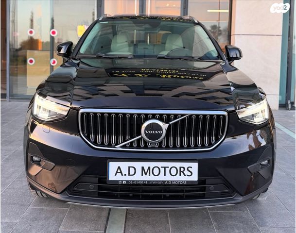 וולוו XC40