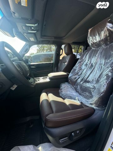 טויוטה לנד קרוזר