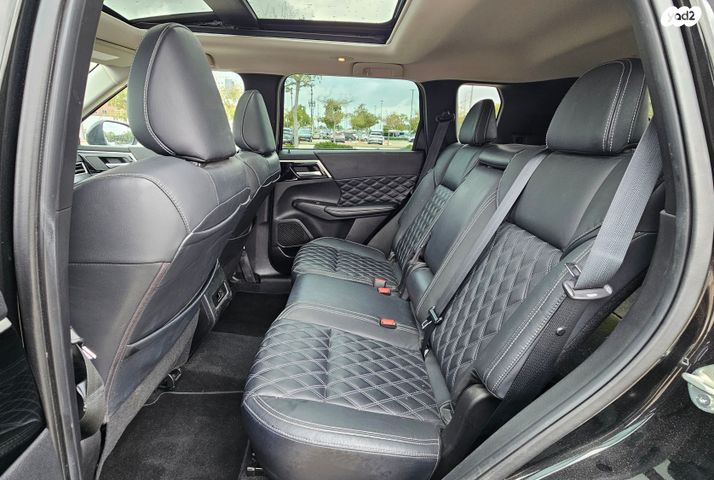 מיצובישי אאוטלנדר