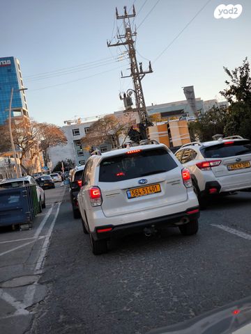 סובארו פורסטר