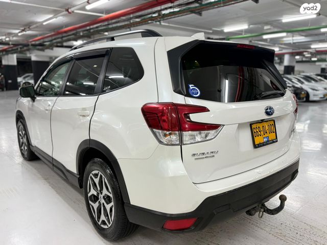 סובארו פורסטר