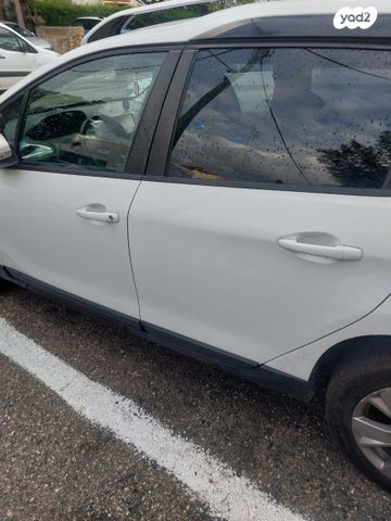 מודעת רכב פיג'ו 2008