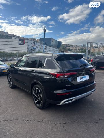 מיצובישי אאוטלנדר