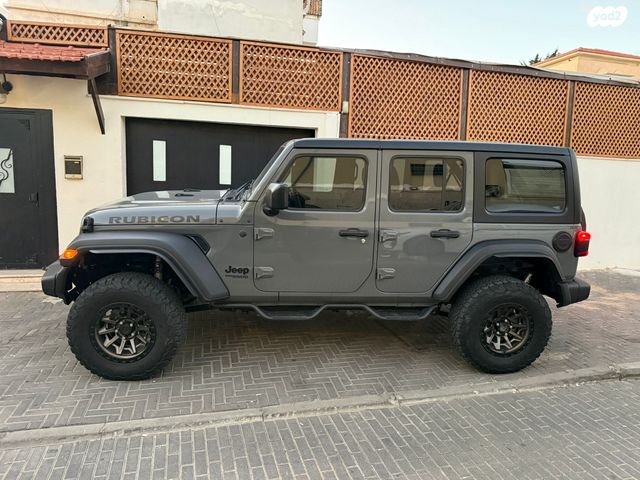 מודעת רכב ג'יפ רנגלר