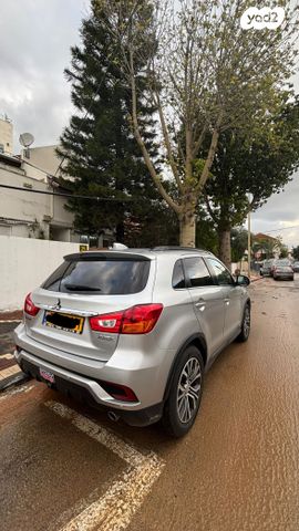 מיצובישי ASX