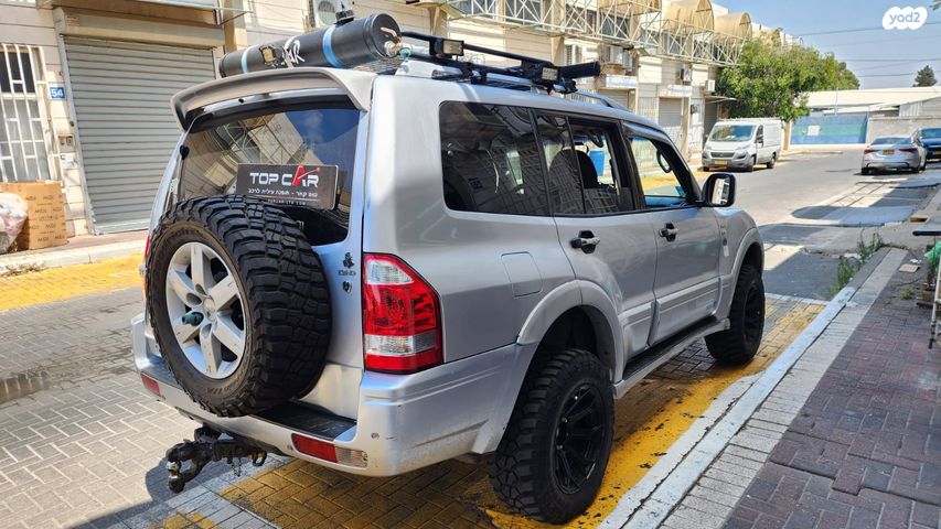 מודעת רכב מיצובישי פג'רו