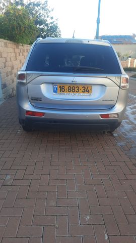 מודעת רכב מיצובישי אאוטלנדר