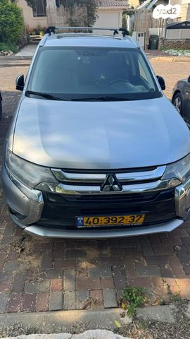 מיצובישי אאוטלנדר