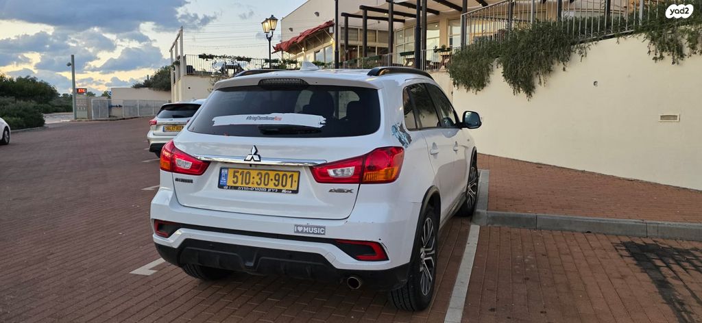 מיצובישי ASX