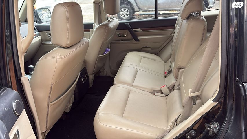 מודעת רכב מיצובישי פג'רו