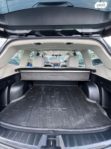 סובארו פורסטר