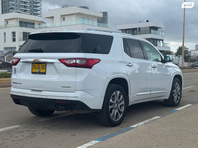 שברולט טראוורס