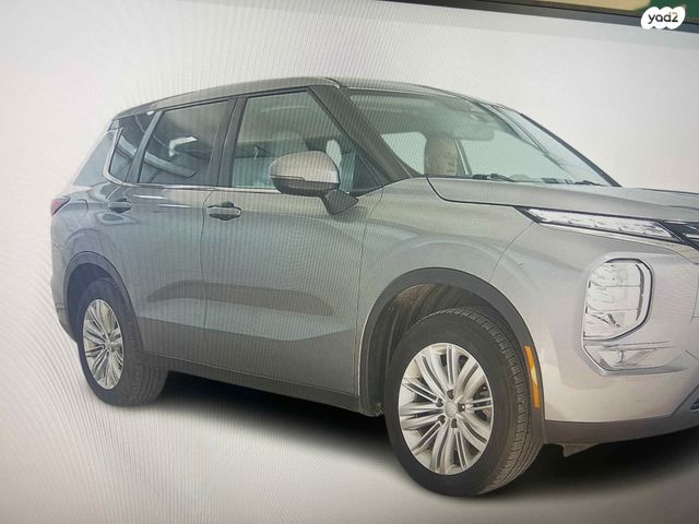 מיצובישי אאוטלנדר