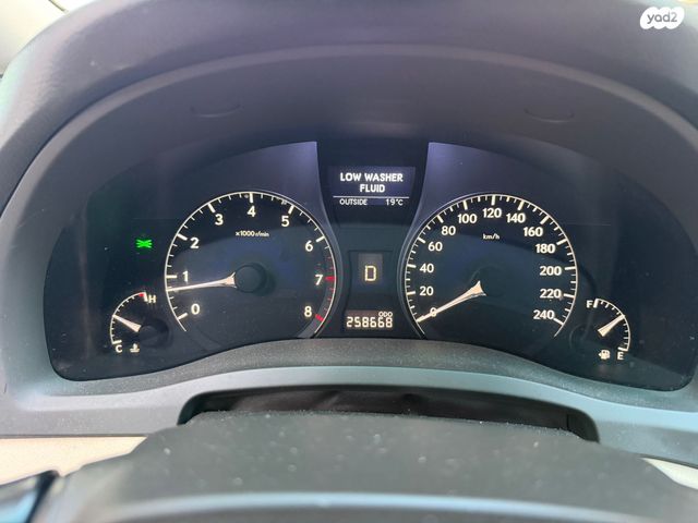 מודעת רכב לקסוס RX