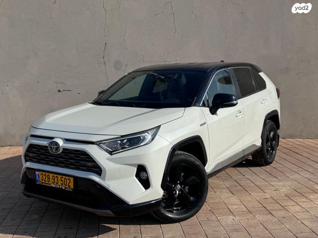 טויוטה RAV4