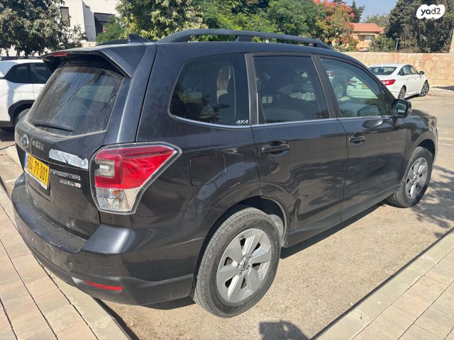 סובארו פורסטר