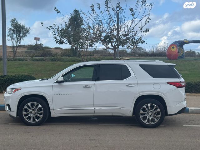 שברולט טראוורס